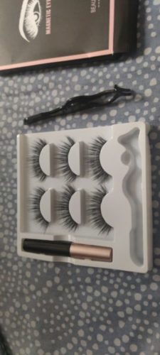 Chic Magnet 3-Pair Lash and Liner Kit & Tweezer photo review