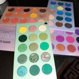 Prism Vista 60-Color Eyeshadow Board With Free Makeup Brush Set photo review