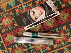 Velvet Lash 4D Mascara+ Free Gift Eyeliner Stamp photo review